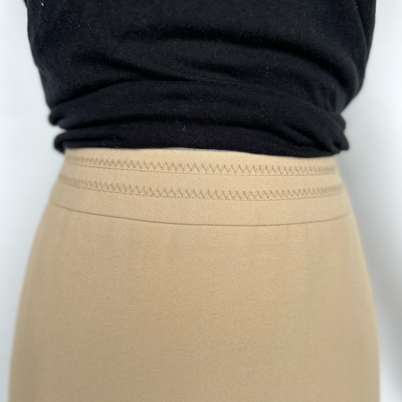 Ann Taylor Two Piece Suit - Picture 6 of 10